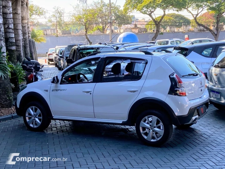 SANDERO 1.6 Stepway 8V
