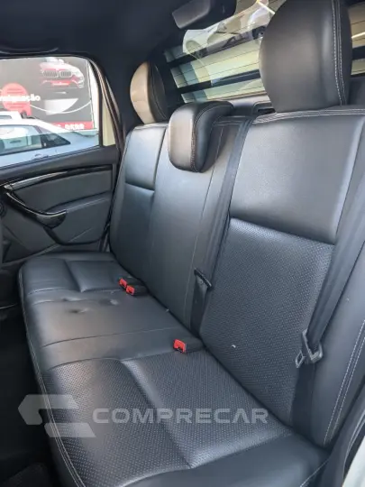 DUSTER OROCH Dyna. 2.0 Flex 16V Aut.