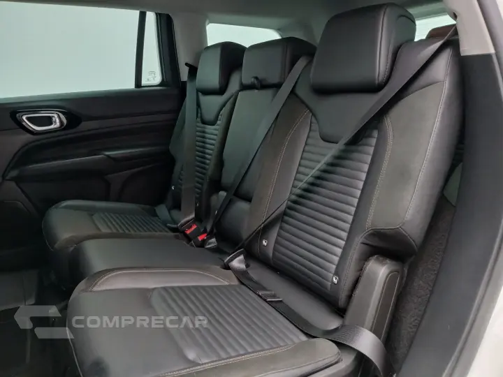 COMMANDER 1.3 T270 TURBO FLEX LIMITED AT6