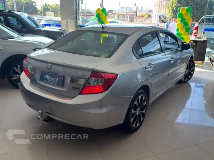 Civic Sedan LXR 2.0 Flexone 16V Aut. 4p