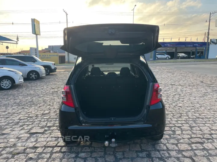 FIT 1.4 LX 16V