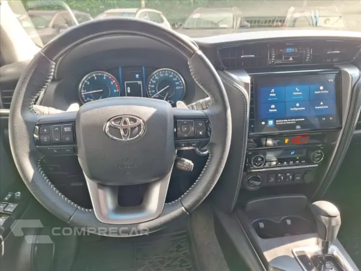 HILUX SW4 2.8 D-4D TURBO DIESEL SRX PLATINUM 7L 4