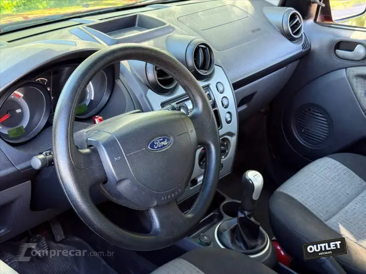 FIESTA 1.6 ROCAM SEDAN 8V FLEX 4P MANUAL