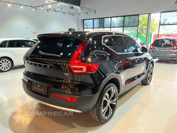 XC40 2.0 T4 GASOLINA INSCRIPTION GEARTRONIC
