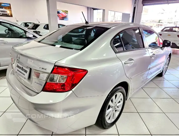 Civic Sedan LXS 1.8/1.8 Flex 16V Aut. 4p