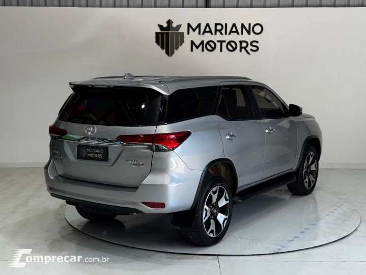 HILUX SW4 2.7 SRV 7 LUGARES 4X2 16V FLEX 4P AUTOMÁTICO