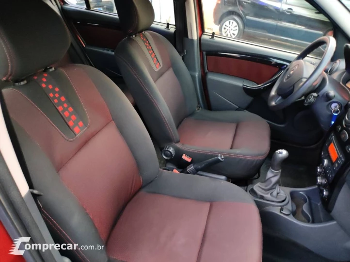 SANDERO 1.6 16V SCE Stepway