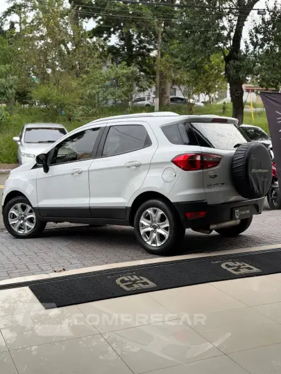 EcoSport TITANIUM 2.0 16V Flex 5p Aut.