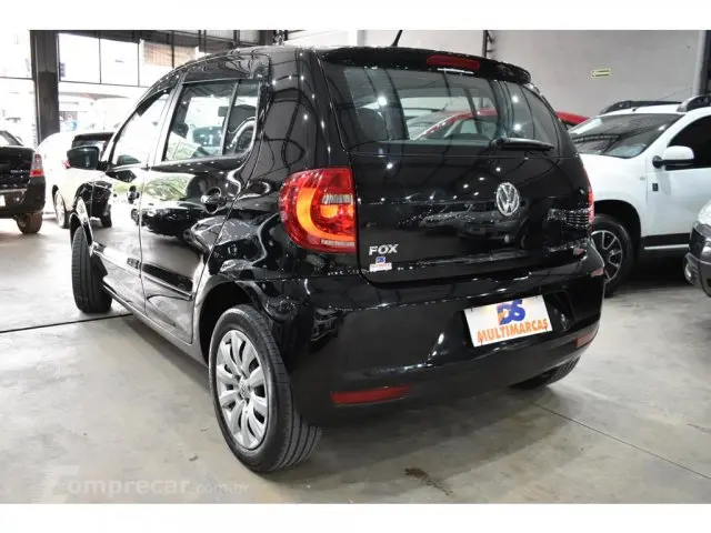 FOX - 1.0 MI 8V 4P MANUAL