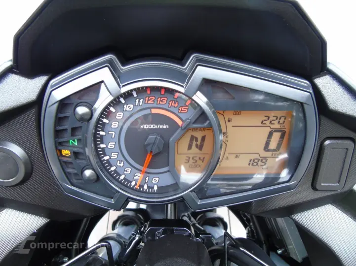 KAWASAKI VERSYS-X 300 ABS