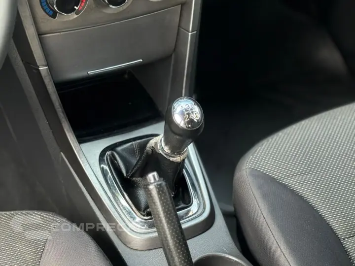 Tiggo 2.0 16V Mec. 5p