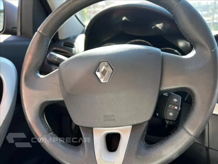 FLUENCE 2.0 Dynamique 16V