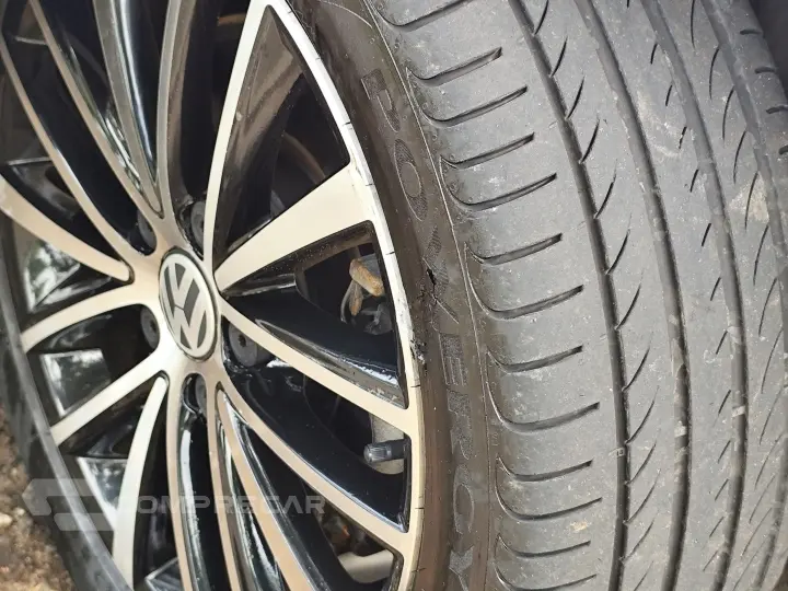 JETTA 2.0 TSI HIGHLINE 211CV GASOLINA 4P TIPTRONIC