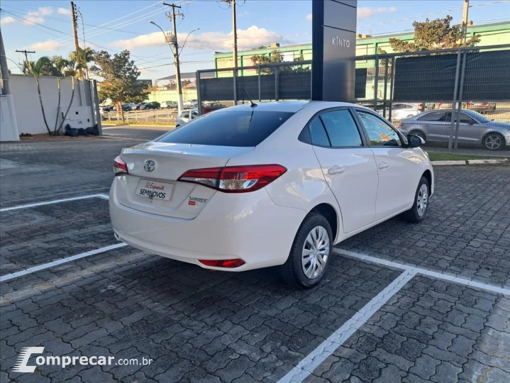 YARIS 1.5 16V FLEX SEDAN XL LIVE MULTIDRIVE