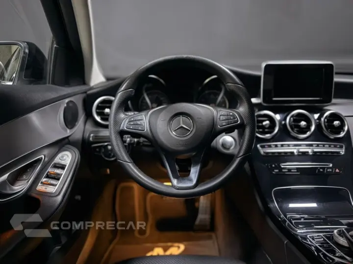 C 180 1.6 CGI AVANTGARDE 16V TURBO GASOLINA 4P AUTOMÁTICO