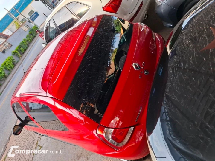 Clio 1.0 Authentique 16V Flex 2P Manual