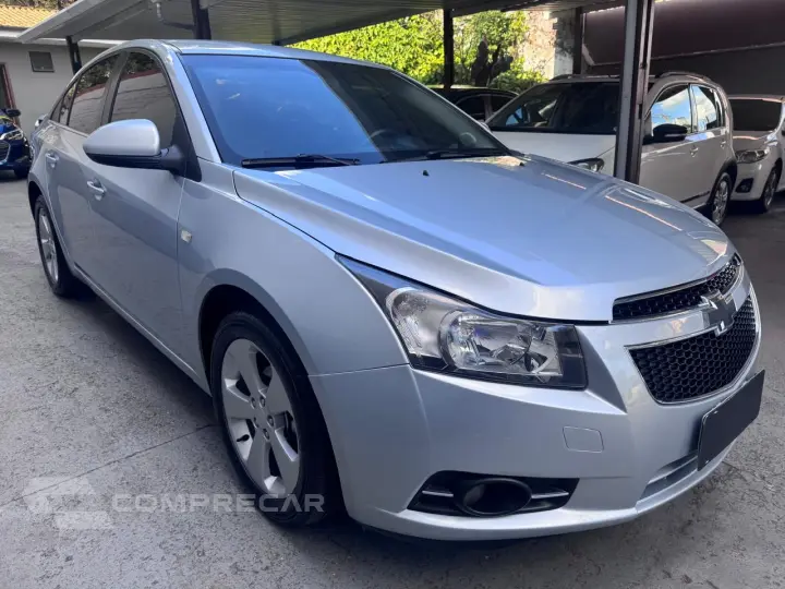 CRUZE 1.8 LT 16V