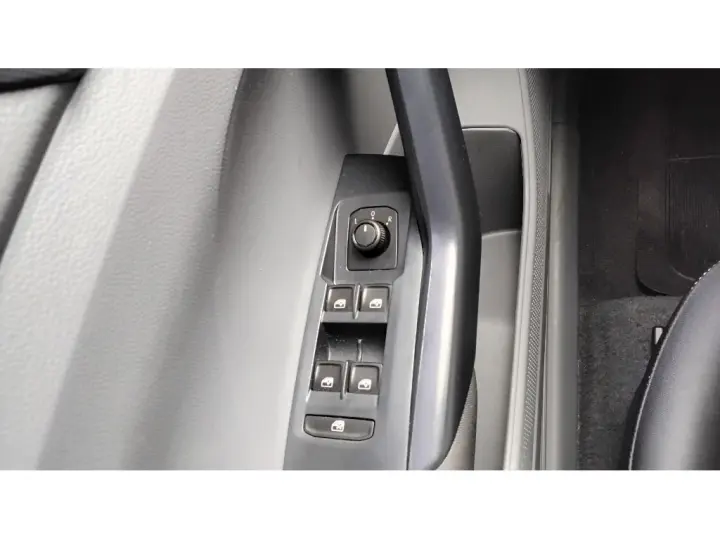 T-CROSS 1.0 200 TSI TOTAL FLEX SENSE AUTOMÁTICO