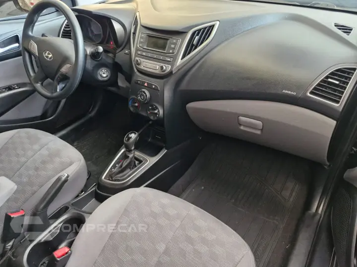 HB20S 1.6 COMFORT PLUS 16V FLEX 4P AUTOMÁTICO