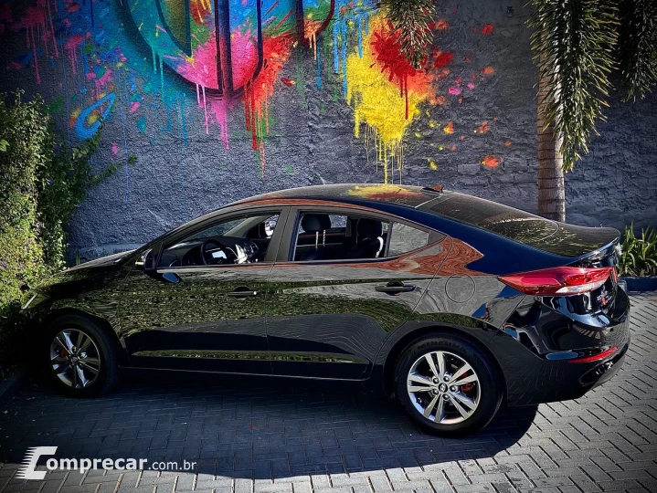 ELANTRA 2.0 16V