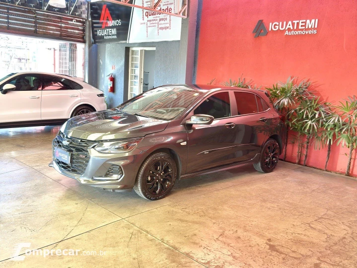 ONIX 1.0 TURBO FLEX RS AUTOMÁTICO