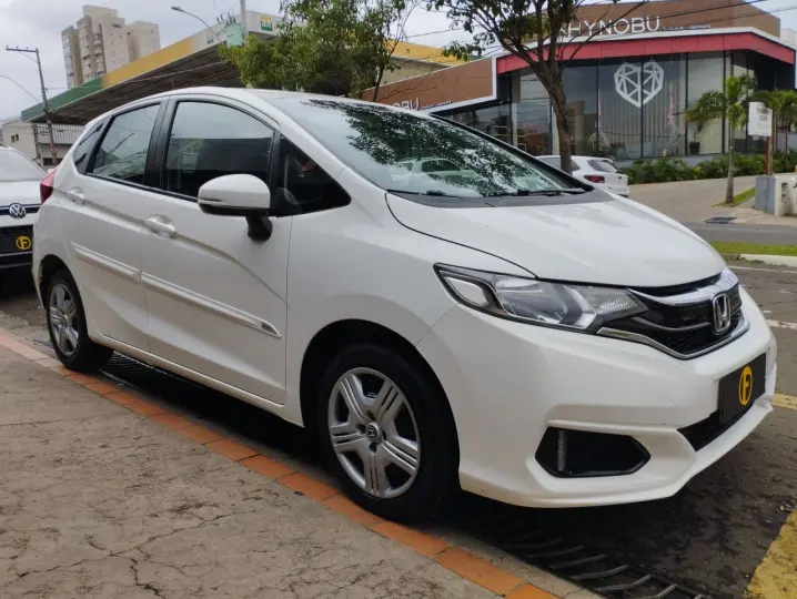 Fit 1.5 16V 4P PERSONAL FLEX AUTOMÁTICO CVT