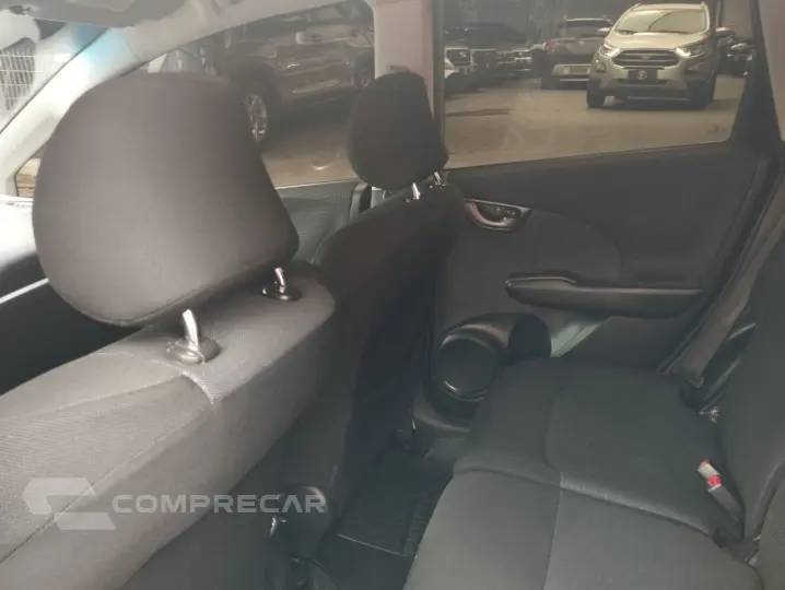 Fit 1.4 16V 4P LX FLEX