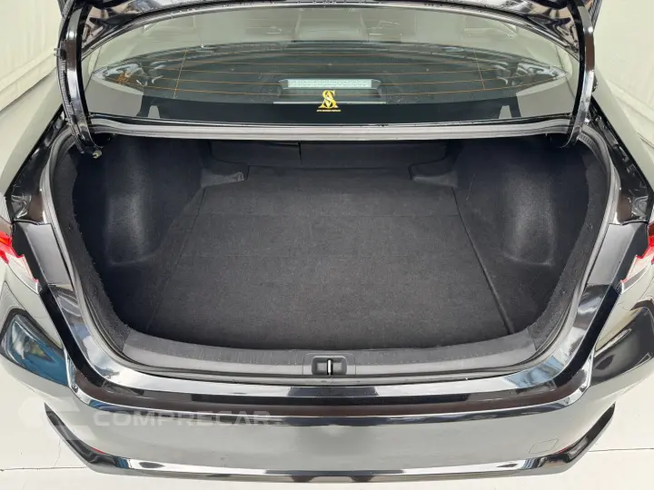 COROLLA 1.8 VVT-I Hybrid Altis