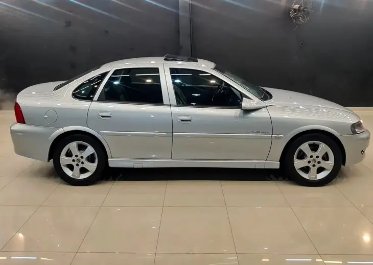 VECTRA 2.2 MPFI Challenge 16V