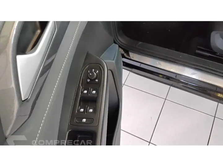 TAOS 1.4 250 TSI TOTAL FLEX HIGHLINE AUTOMÁTICO