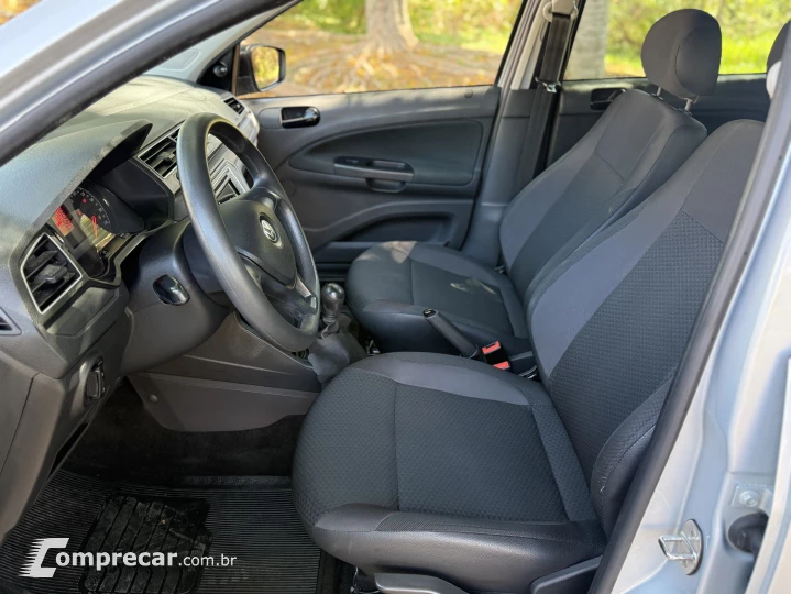 VOYAGE 1.0 12V MPI Totalflex