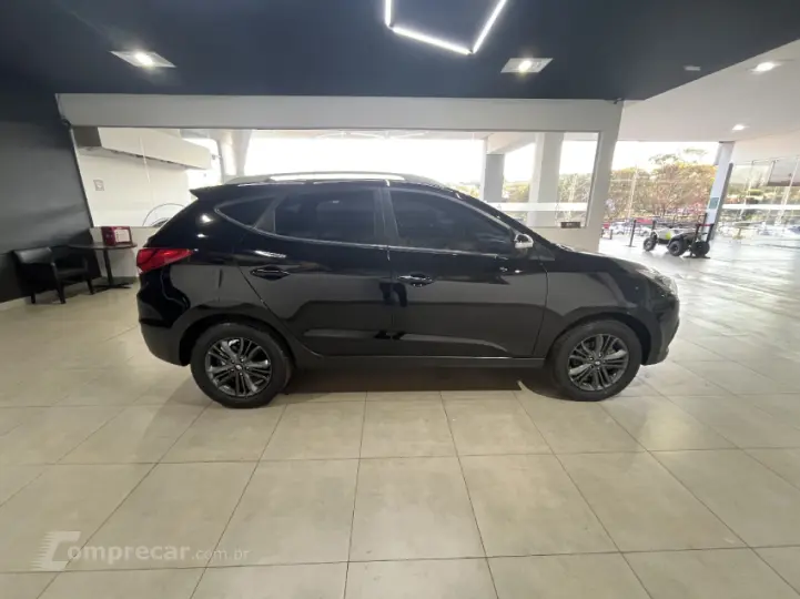 TUCSON 2.0 MPFI GL 2WD 16V