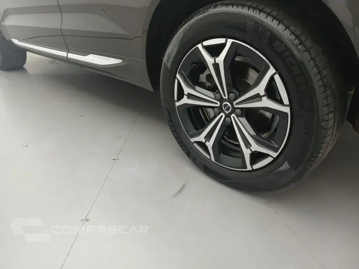 XC60 2.0 T8 RECHARGE INSCRIPTION EXPRESSION AWD GEARTRONIC