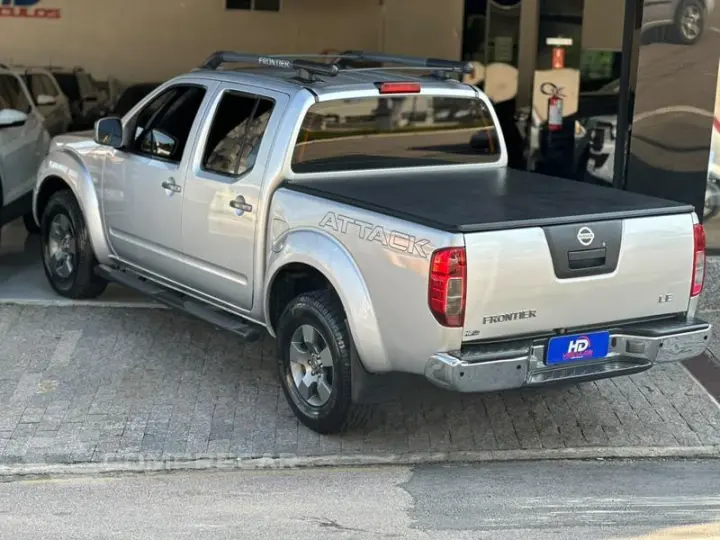 FRONTIER LE4X4ATT