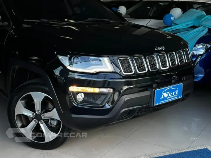 COMPASS 2.0 16V DIESEL LONGITUDE 4X4 AUTOMÁTICO