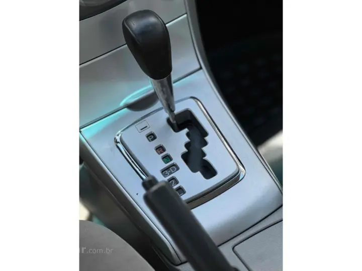 COROLLA 1.8 GLI 16V FLEX 4P AUTOMÁTICO