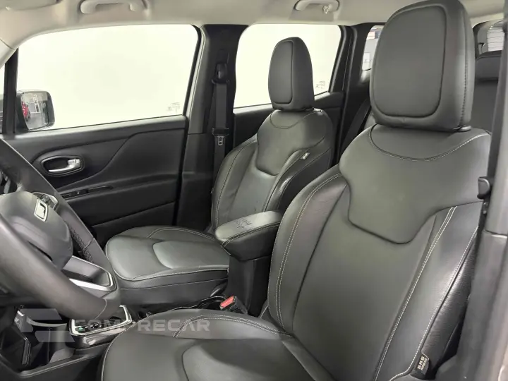 RENEGADE 1.3 T270 TURBO FLEX LONGITUDE AT6