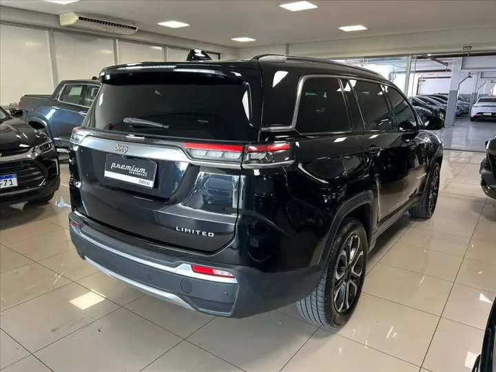 COMMANDER 1.3 T270 TURBO FLEX LIMITED AT6