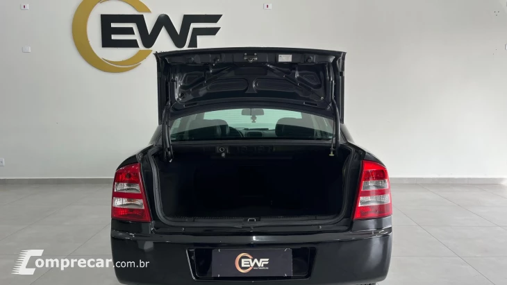 Astra Sed.Elite 2.0 MPFI FlexP.8V Aut.