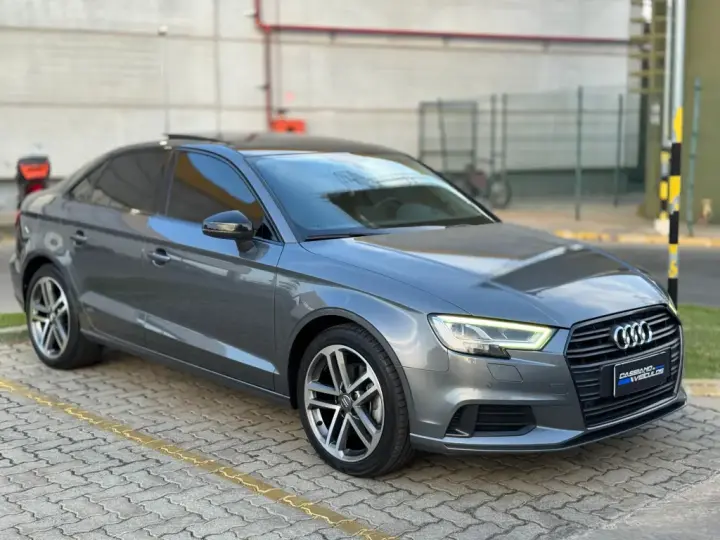 A3 Sedan 2.0 16V 4P TFSI PERFORMANCE BLACK S-TRONIC AUTOMÁTI