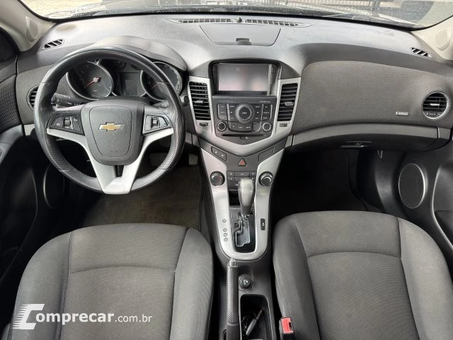 CRUZE SEDAN - 1.8 LT 16V 4P AUTOMÁTICO
