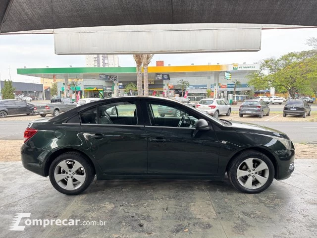CRUZE SEDAN - 1.8 LT 16V 4P AUTOMÁTICO