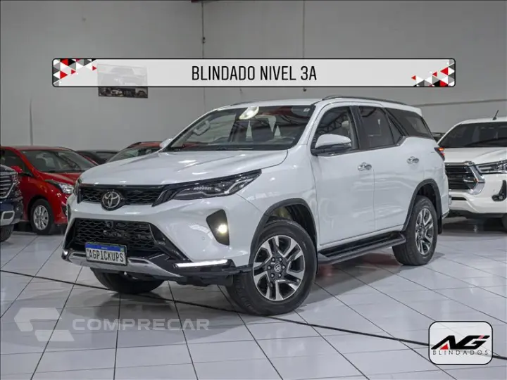 HILUX SW4 2.8 D-4d Turbo SRX Platinum 7L 4X4
