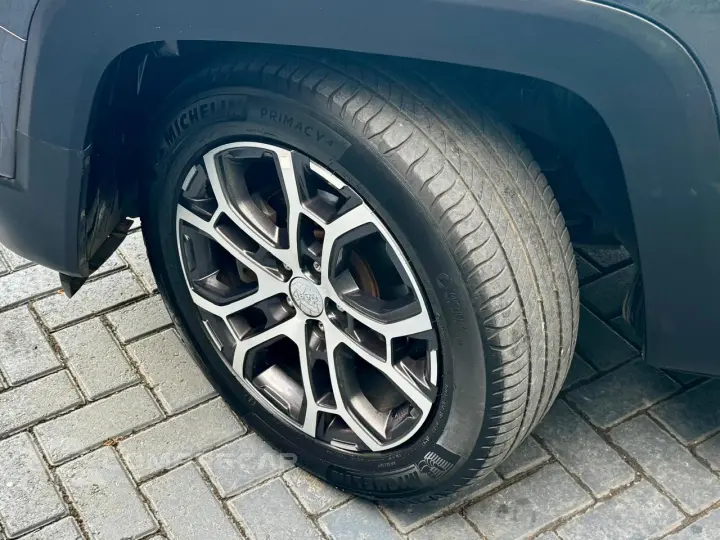 RENEGADE 1.3 T270 Turbo Longitude
