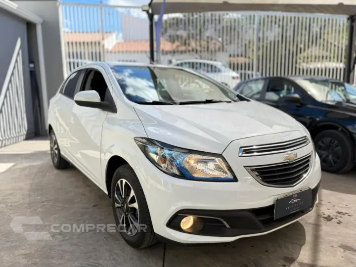 ONIX HATCH LTZ 1.4 8V FlexPower 5p Mec.