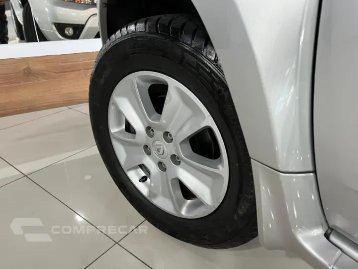 DUSTER 2.0 DYNAMIQUE 4X2 16V FLEX 4P AUTOMÁTICO