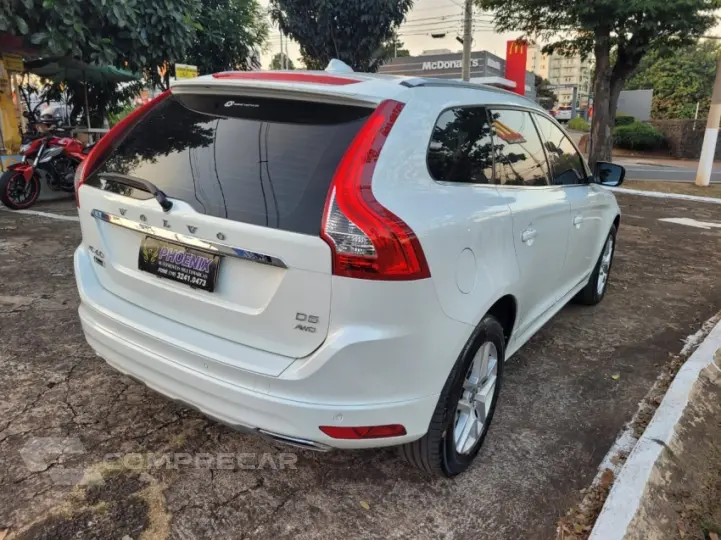 XC60 2.4 D5 Momentum AWD
