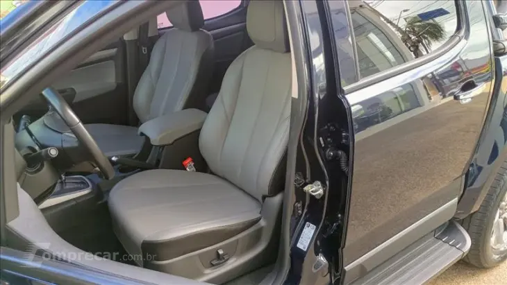 S10 2.8 16V Turbo LTZ CD 4X4