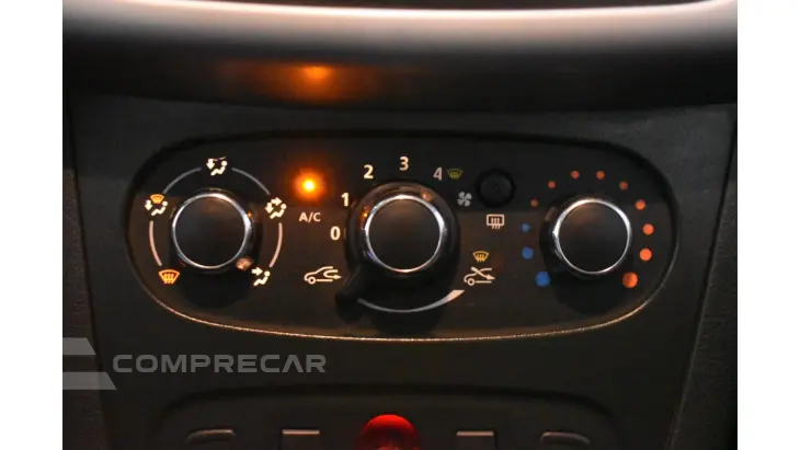 SANDERO - 1.0 12V SCE AUTHENTIQUE 4P MANUAL