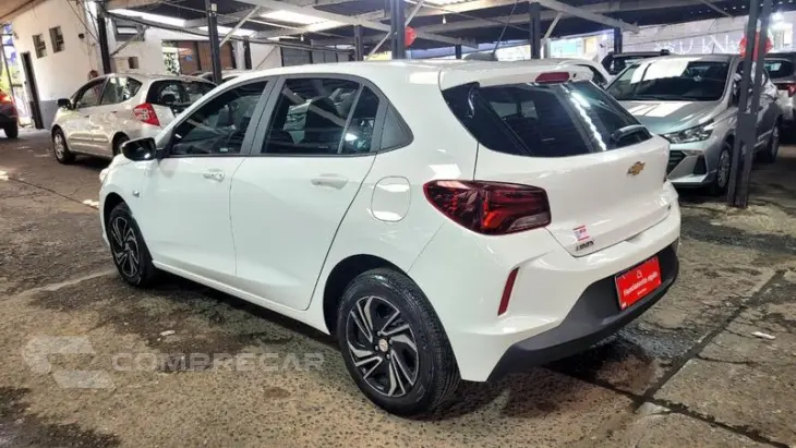 ONIX HATCH LT 1.0 12V FLEX 5P MEC